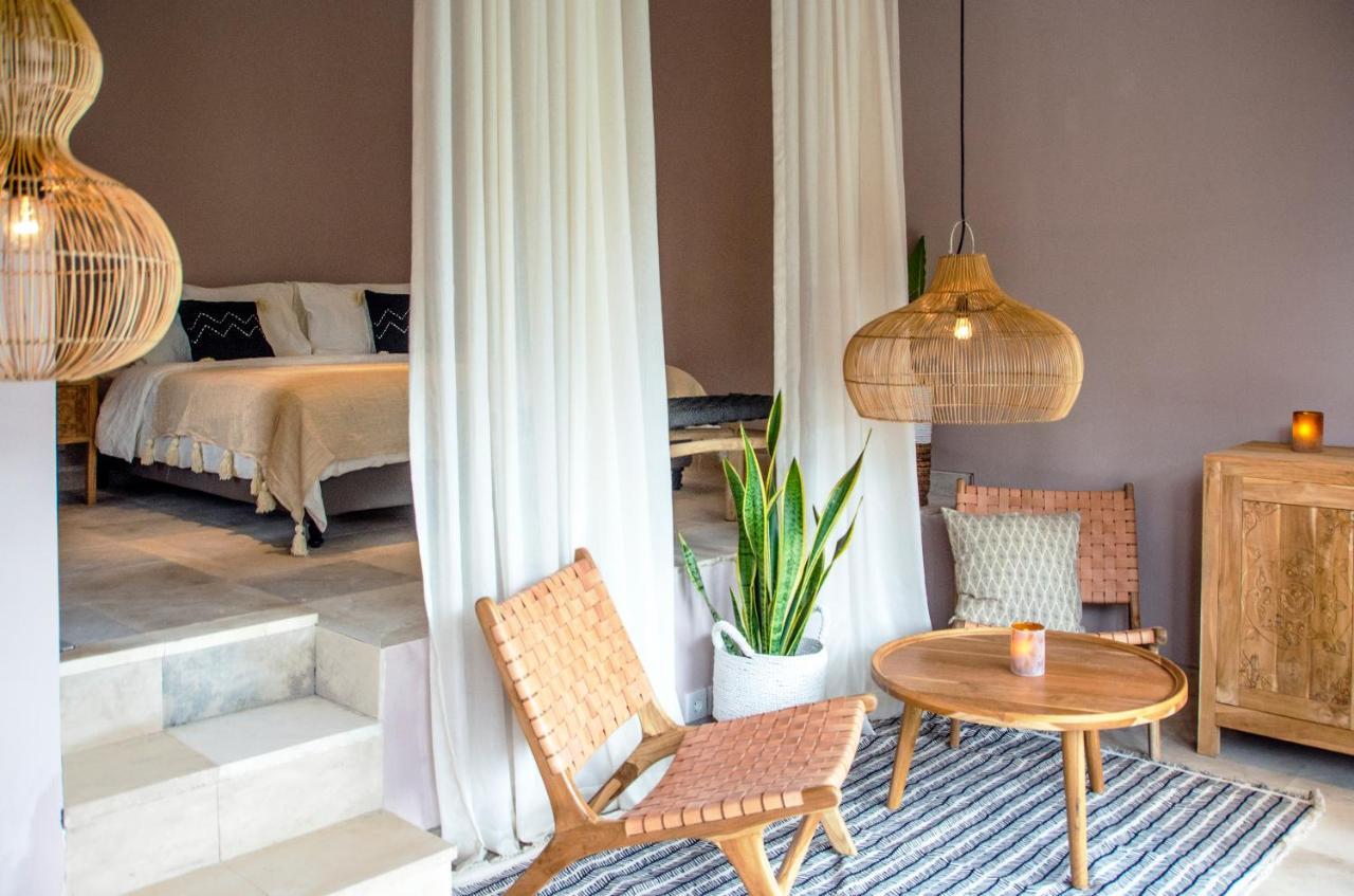 Resort The White 4*
