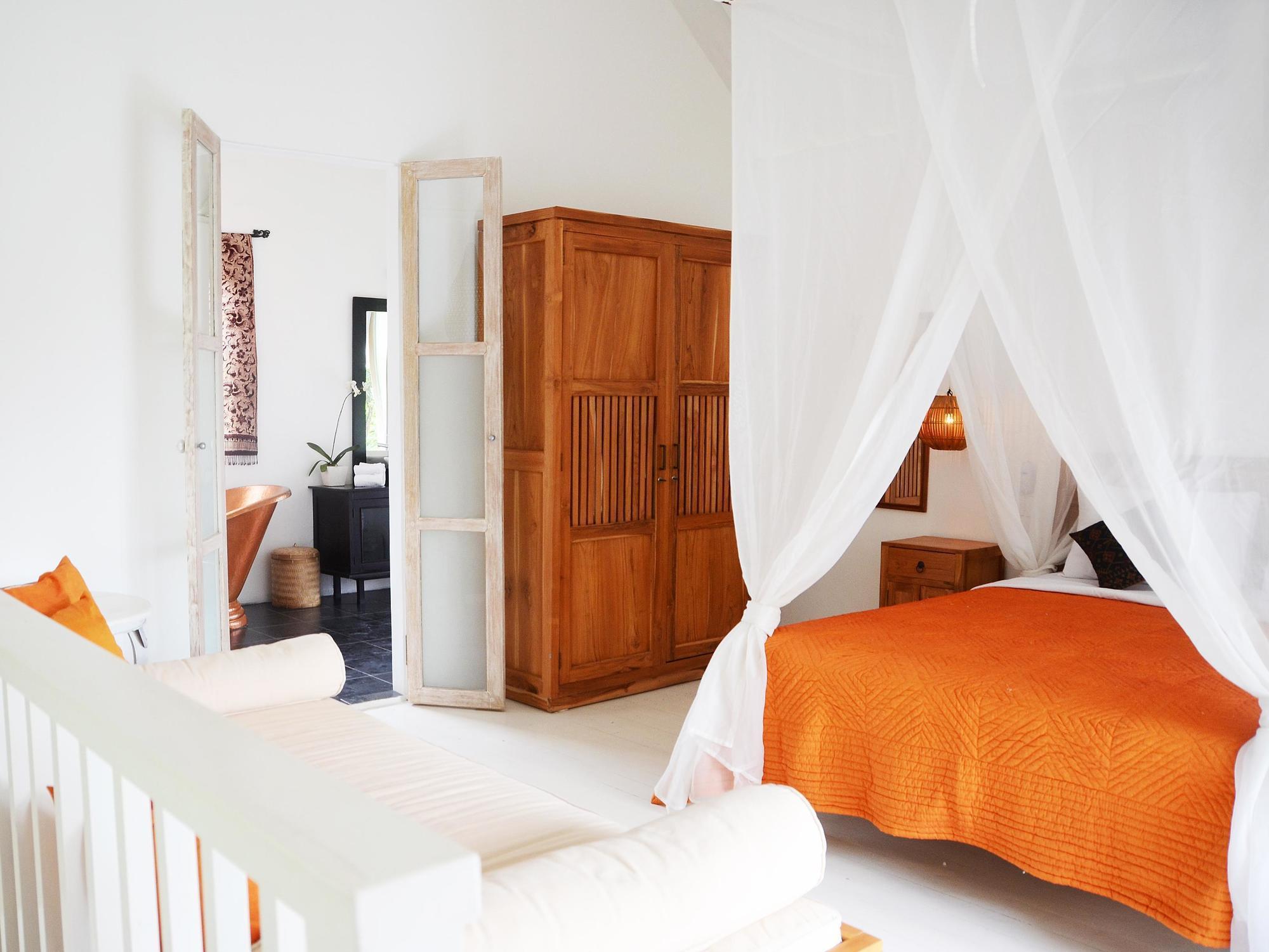The White Resort