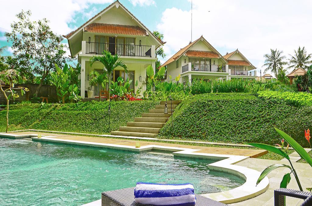 The White Resort